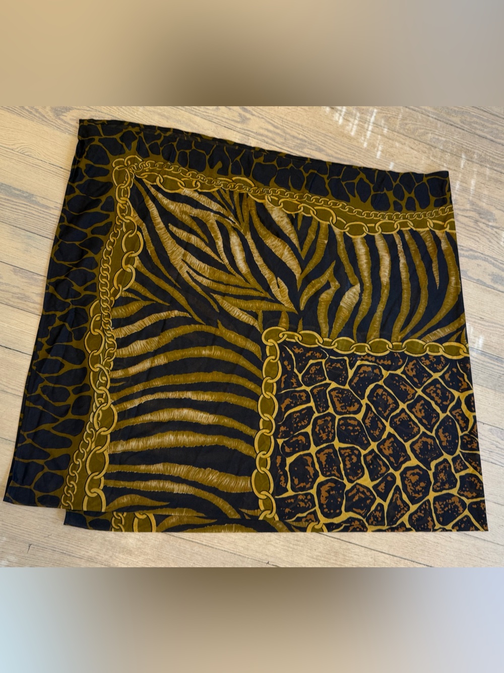 Gottex Women’s Black Gold Animal Print Chain Link Square Scarf Resort Wrap OS